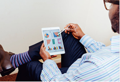 網絡營銷推廣主要是百度競價，而百度競價外包是不錯的選擇